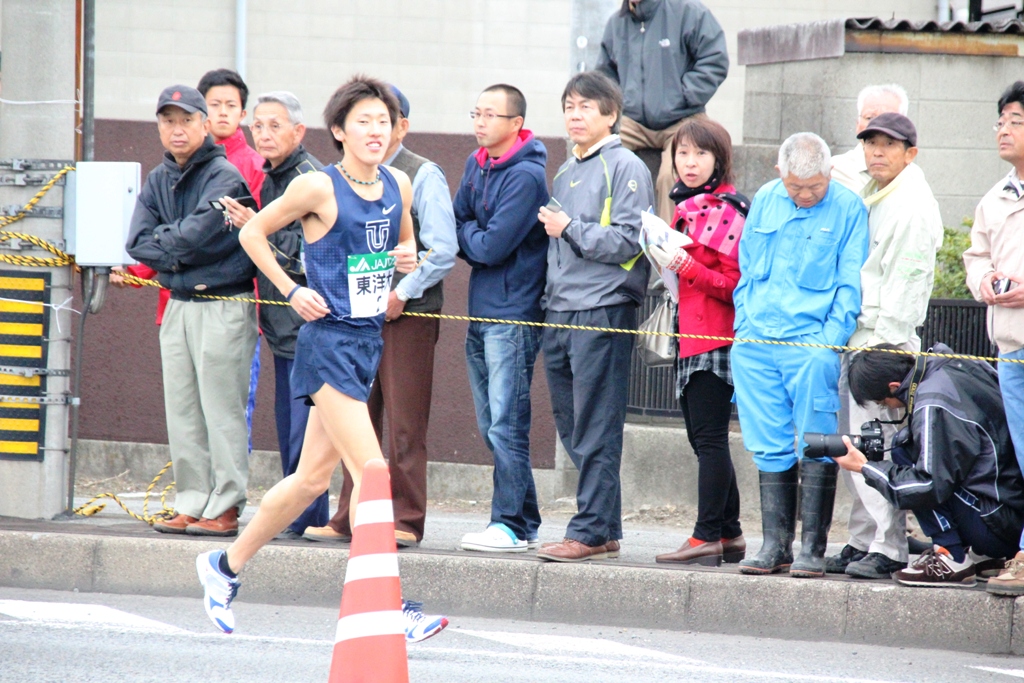 IMG_0037.JPG　本田選手　アップ中.JPG